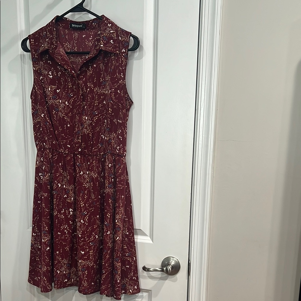Red Knee-Length Sundress with Notched Collar for Casual Work